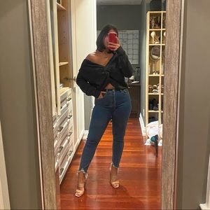 Cropped, twist grey knitted sweater